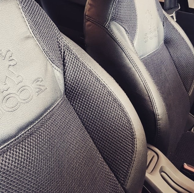 روکش صندلی طرح باران